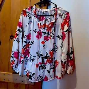 3/4 Sleeve Floral Swing Top